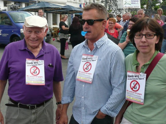 02. Juli 2013 Demo und Stadtratsitzung